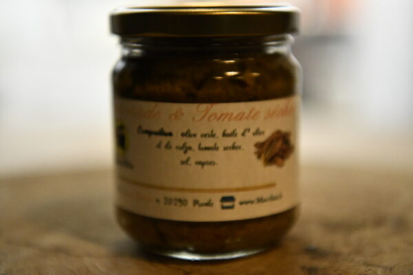 Tapenade-corse-et-tomates-séchées