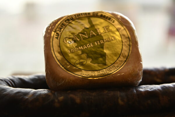 fromage-corse-de -brebis-canale
