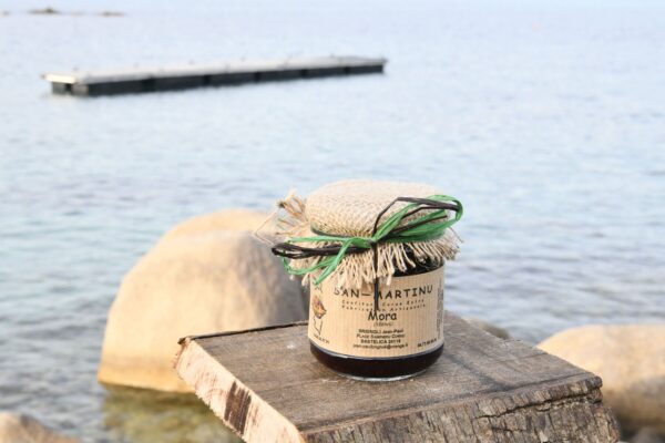 confiture-de-mures-corses